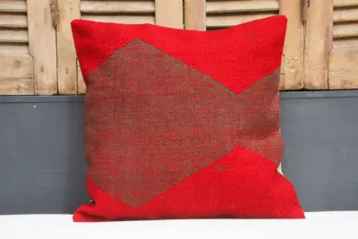 Kussen uit Turkije 50cm x 50cm incl binnenkussen katoenen achterkant (beige) Nr.51624