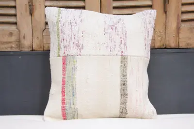 Kussen uit Turkije 50cm x 50cm incl binnenkussen katoenen achterkant (beige) Nr.51655