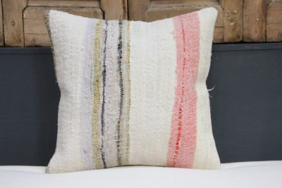 Kussen uit Turkije 50cm x 50cm incl binnenkussen katoenen achterkant (beige) Nr.51623