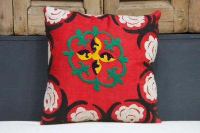 Kussen uit Turkije 50cm x 50cm incl binnenkussen katoenen achterkant (beige) Nr.51739