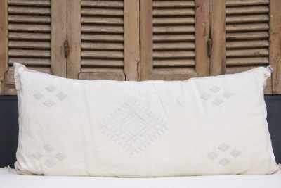 Sabra Kussen uit Marokko wit 100cm x 50cm incl vulling nr. 58125
