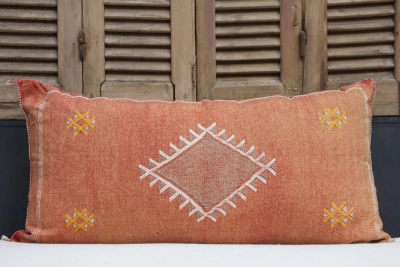 Kussen uit Marokko 100cm x 50cm incl vulling nr.66012