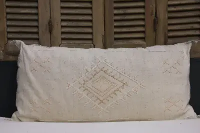 Sabra Kussen uit Marokko beige 100cm x 50cm incl vulling nr. 91203