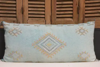 Sabra Kussen uit Marokko blauw100cm x 50cm incl vulling nr. 91221