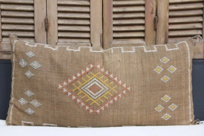 Sabra Kussen uit Marokko bruin 100cm x 50cm incl vulling nr. 91229