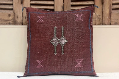 Sabra Kussen uit Marokko bordeauxrood 45cm x 45cm incl vulling nr.94054