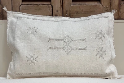 Sabra Kussen uit Marokko wit 60cm x 40cm incl vulling nr.61254