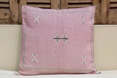 Sabra Kussen uit Marokko roze 45cm x 45cm incl vulling nr.64044