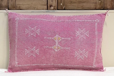 Sabra Kussen uit Marokko roze 60cm x 40cm incl vulling nr.93271