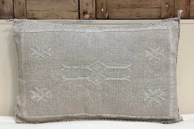 Sabra Kussen uit Marokko grijs 60cm x 40cm incl vulling nr.93291