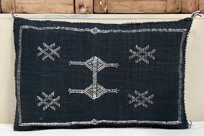 Sabra Kussen uit Marokko zwart 60cm x 40cm incl vulling nr.93316