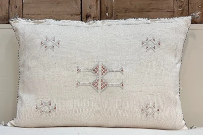 Sabra Kussen uit Marokko wit 60cm x 40cm incl vulling nr.61113