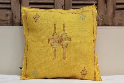 Sabra Kussen uit Marokko geel 45cm x 45cm incl vulling nr.94012