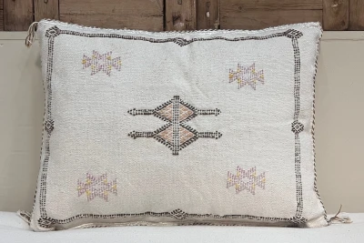 Sabra Kussen uit Marokko wit 60cm x 40cm incl vulling nr.61160