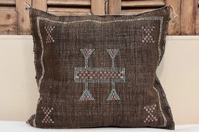 Sabra Kussen uit Marokko bruin 45cm x 45cm incl vulling nr.94076