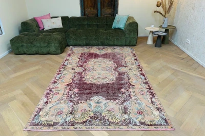 Vintage vloerkleed rood nr:23291 292cm x 177cm