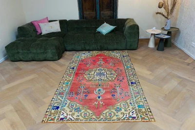 Vintage vloerkleed rood nr:33747 241cm x 141cm