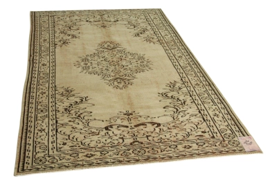 vintage vloerkleed zandkleurig 250cm x 156cm