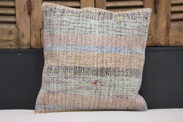 Kussen uit Turkije 50cm x 50cm incl binnenkussen katoenen achterkant (beige) Nr.51635