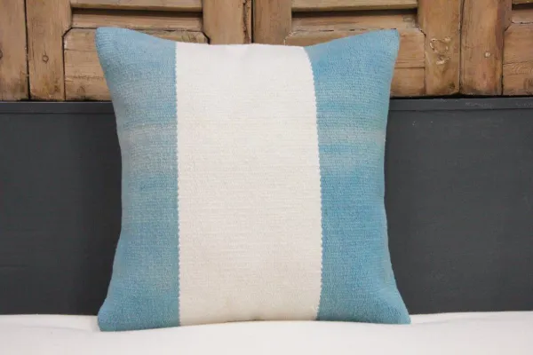 Kussen uit Turkije 50cm x 50cm incl binnenkussen katoenen achterkant (beige) Nr.51624