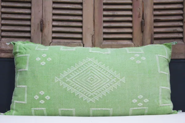Sabra Kussen uit Marokko groen 100cm x 50cm incl vulling nr. 58148
