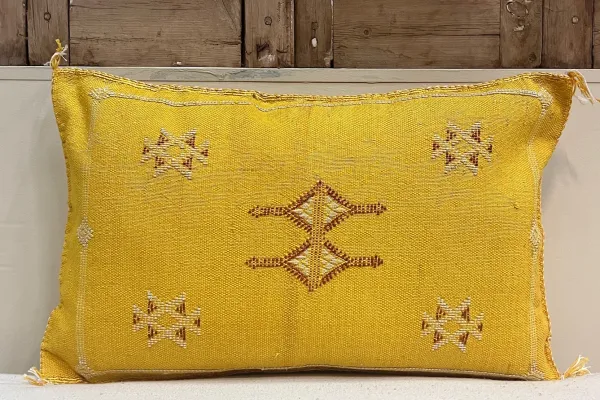 Sabra Kussen uit Marokko geel 60cm x 40cm incl vulling nr.61185