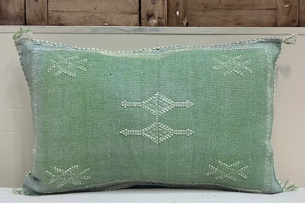 Sabra Kussen uit Marokko groen 60cm x 40cm incl vulling nr.61196