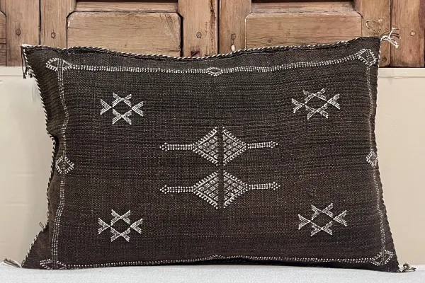 Sabra Kussen uit Marokko bruin 60cm x 40cm incl vulling nr.61219
