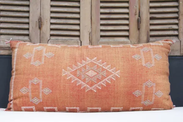 Sabra Kussen uit Marokko 100cm x 50cm incl vulling nr. 80200