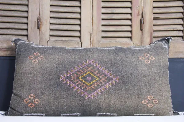 Sabra Kussen uit Marokko bruin 100cm x 50cm incl vulling nr. 80211