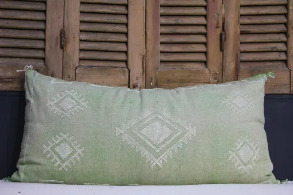 Sabra Kussen uit Marokko groen 100cm x 50cm incl vulling nr. 80222