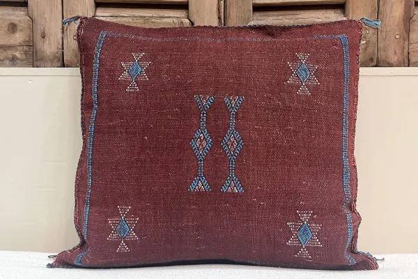 Sabra Kussen uit Marokko bordeauxrood 45cm x 45cm incl vulling nr.94058