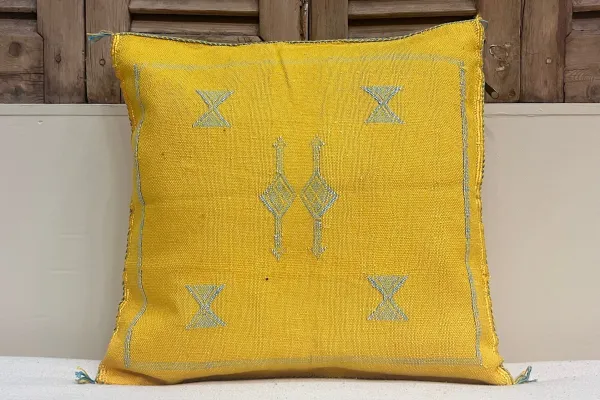 Sabra Kussen uit Marokko geel 45cm x 45cm incl vulling nr.94060