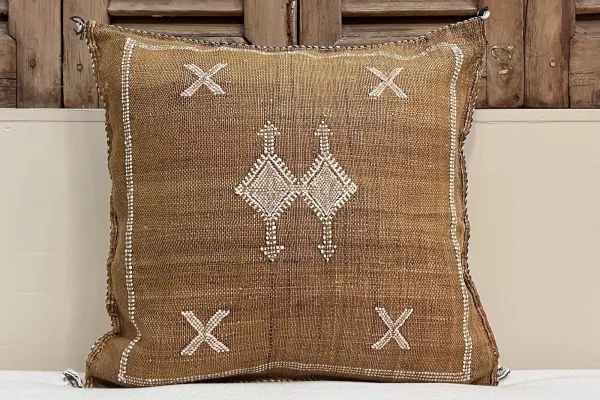 Sabra Kussen uit Marokko licht bruin 45cm x 45cm incl vulling nr.94119