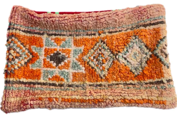 VERKOCHT Marokkaans berber kussen nr. 8314 60cm x 40cm Verwacht half oktober