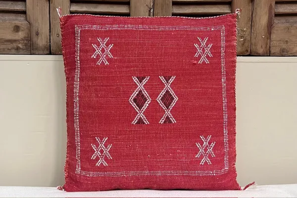 Sabra Kussen uit Marokko rood 45cm x 45cm incl vulling nr.64121