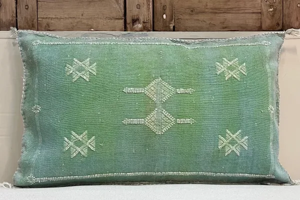 Sabra Kussen uit Marokko groen 60cm x 40cm incl vulling nr.61243