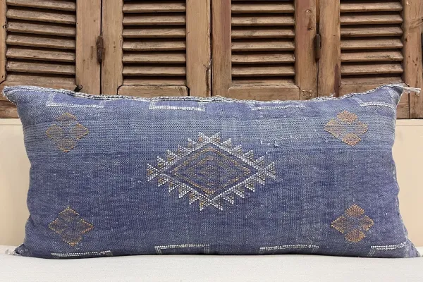 Sabra Kussen uit Marokko blauw 100cm x 50cm incl vulling nr.63059