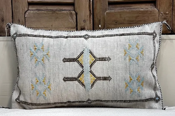Sabra Kussen uit Marokko grijs 60cm x 40cm incl vulling nr.93391
