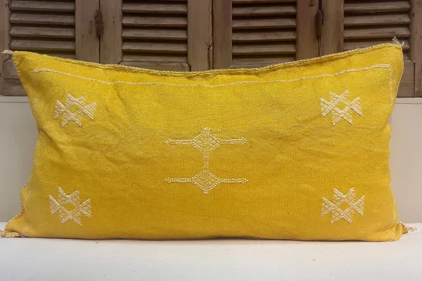 Sabra Kussen uit Marokko Geel 100cm x 50cm incl vulling nr.63031