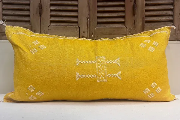 Sabra Kussen uit Marokko Geel 100cm x 50cm incl vulling nr.63032