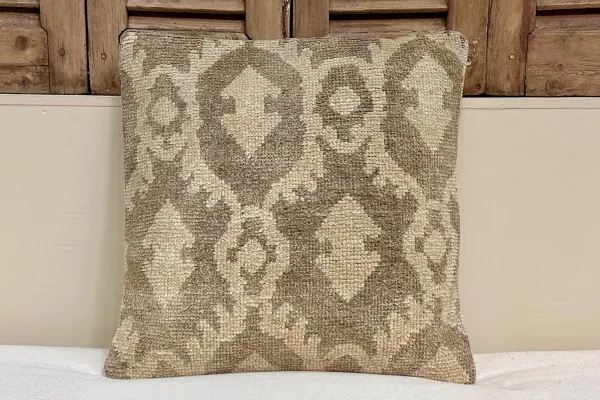 Kelim kussen uit Turkije 50cm x 50cm incl binnenkussen Nr.16036