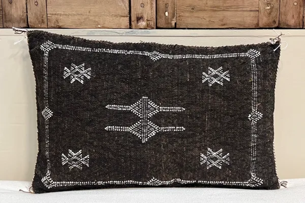 Sabra Kussen uit Marokko bruin 60cm x 40cm incl vulling nr.93281