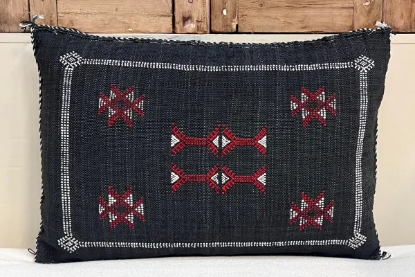 Sabra Kussen uit Marokko zwart 60cm x 40cm incl vulling nr.93313