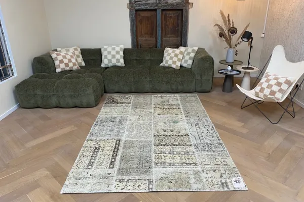 beige patchwork vloerkleed 243cm x 170cm 
