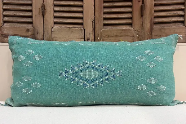 Sabra Kussen uit Marokko groen 100cm x 50cm incl vulling nr.56252