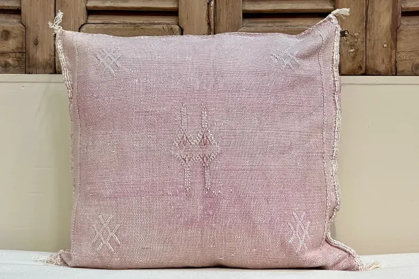 Sabra Kussen uit Marokko roze 45cm x 45cm incl vulling nr.94017
