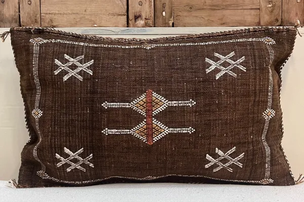 Sabra Kussen uit Marokko bruin 60cm x 40cm incl vulling nr.61176