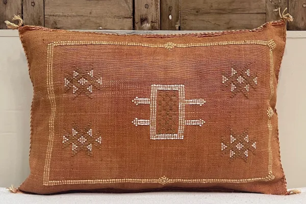 Sabra Kussen uit Marokko oranje / rood 60cm x 40cm incl vulling nr.61164