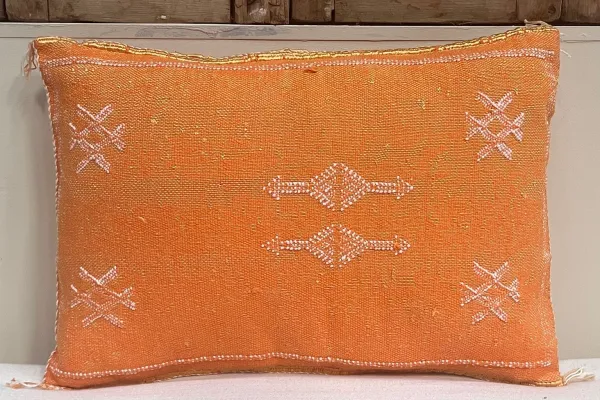 Sabra Kussen uit Marokko oranje 60cm x 40cm incl vulling nr.93252